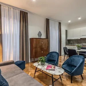 Margana - Maison D'art Collection Apartment